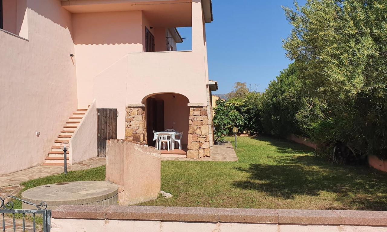 Iss Travel, Le Carrube Two Bedrooms Apartments With Air Conditioning San Teodoro  Exterior photo
