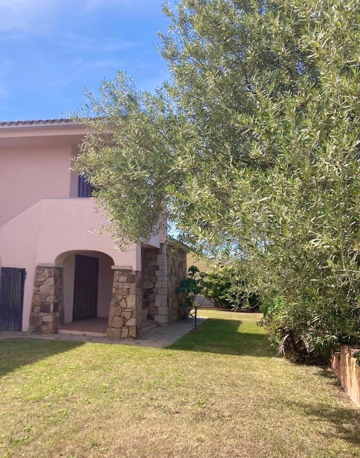 Iss Travel, Le Carrube Two Bedrooms Apartments With Air Conditioning San Teodoro  Exterior photo