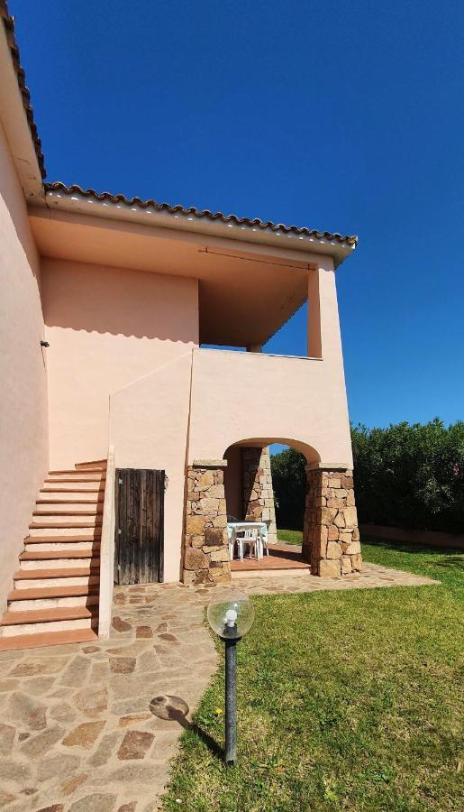 Iss Travel, Le Carrube Two Bedrooms Apartments With Air Conditioning San Teodoro  Exterior photo